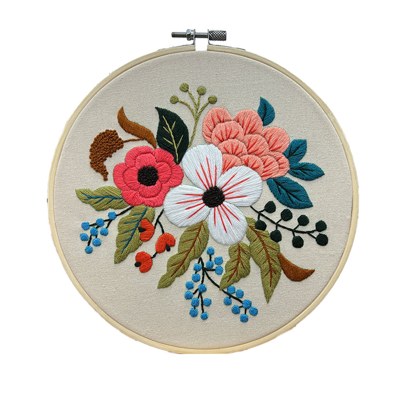 Floral Embroidery Kit for Beginners – Wildflower Bouquet on Natural Linen (Hoop Included)