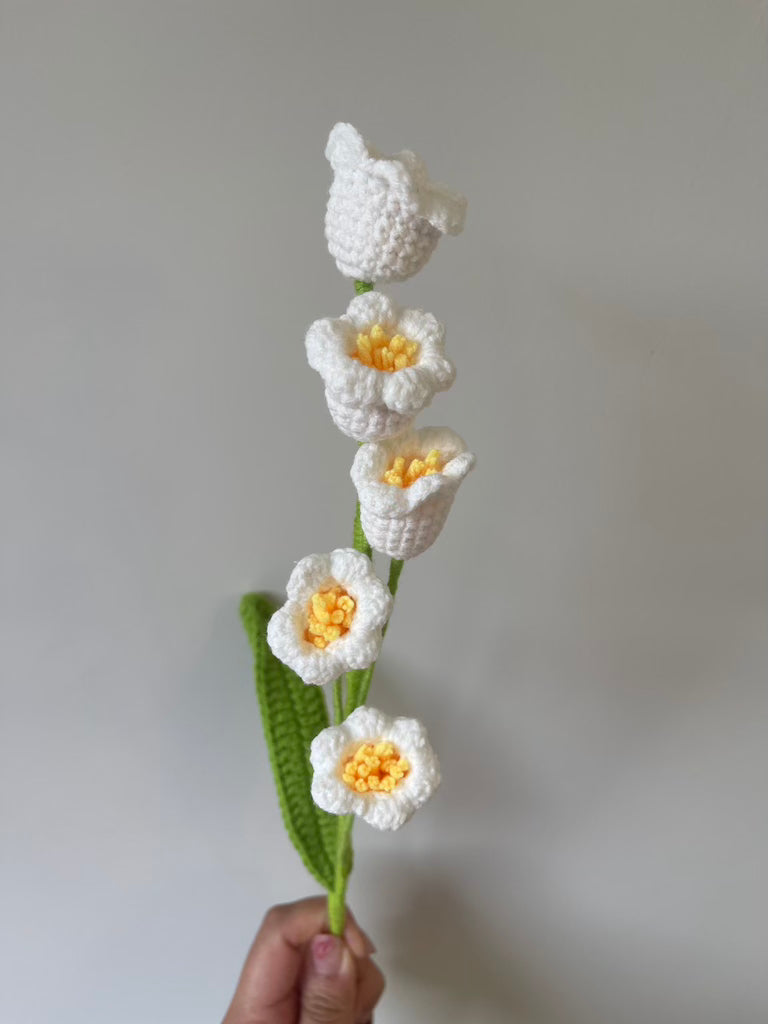 Yarntastic Long-lasting Flower Bouquet - Lily of the Valley