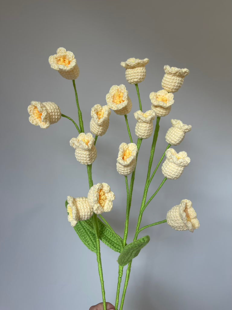 Yarntastic Long-lasting Flower Bouquet - Lily of the Valley