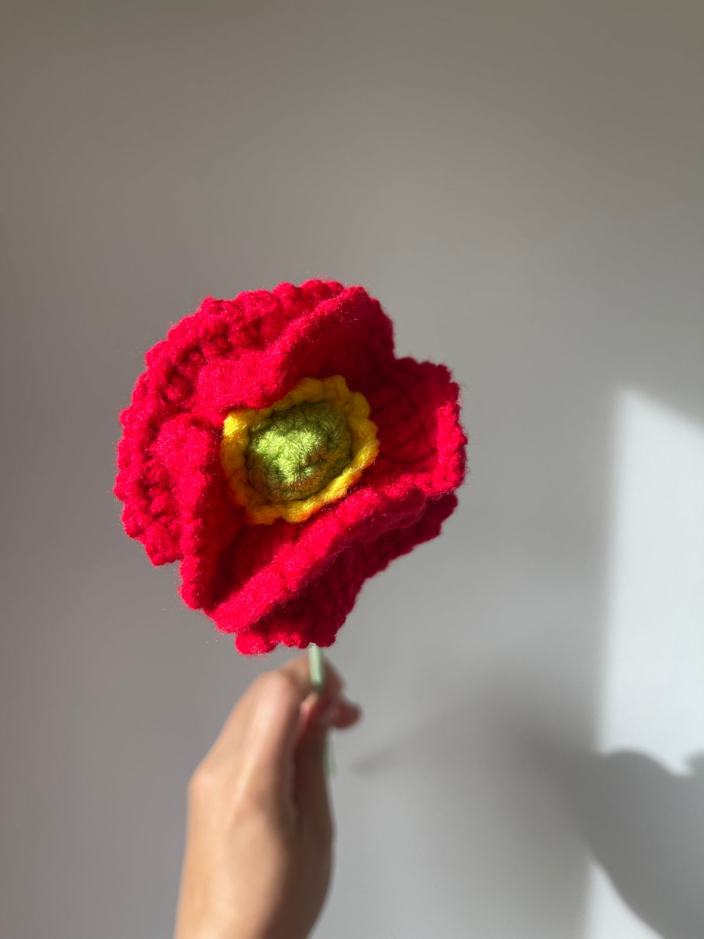 Yarntastic Long-lasting Flower Bouquet - Poppy