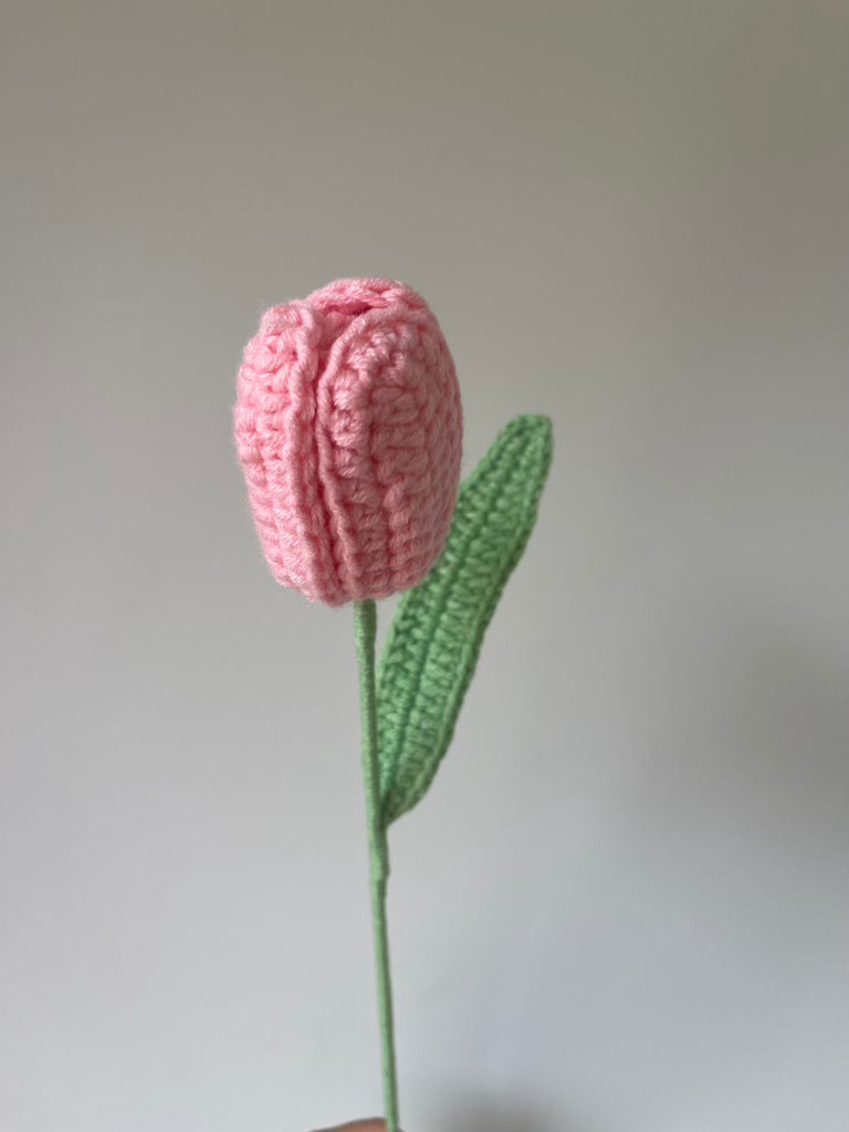 Yarntastic Long-lasting Flower Bouquet - Tulip