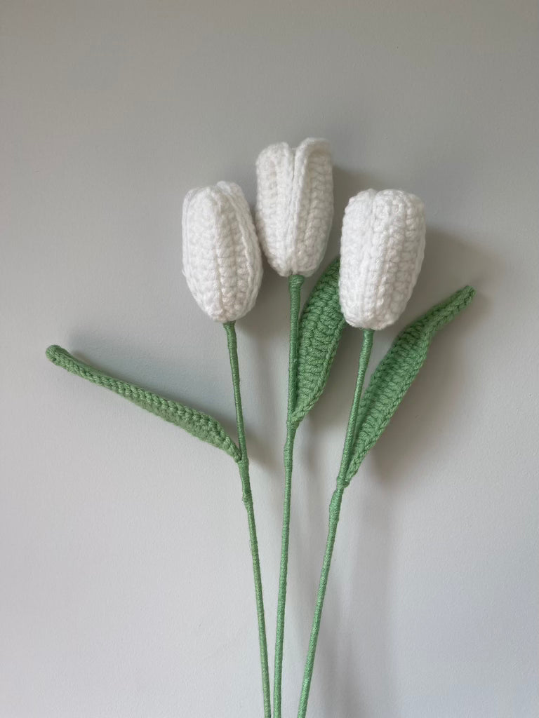 Yarntastic Long-lasting Flower Bouquet - Tulip