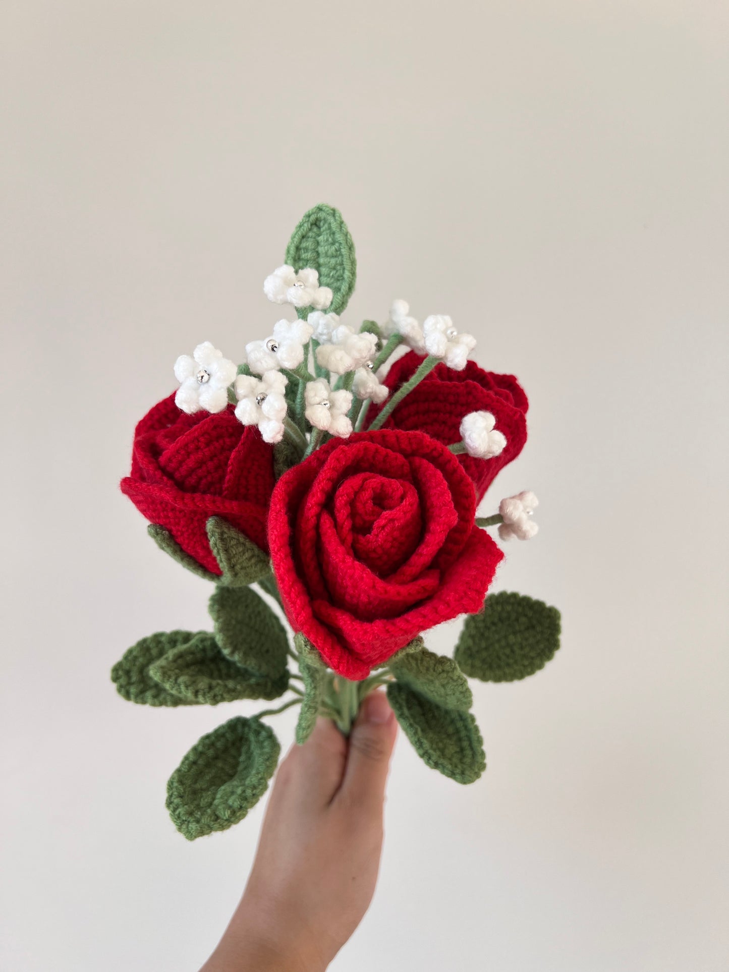 Yarntastic Long-lasting Flower Bouquet - Classic Rose